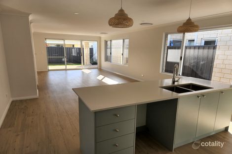 19 Fleetwood Loop, Dunsborough, WA 6281