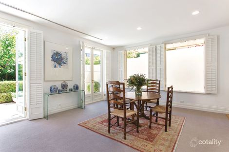 Property photo of 1/62 Mathoura Road Toorak VIC 3142
