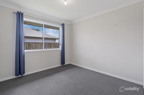Property photo of 4 Dennis Street Walloon QLD 4306