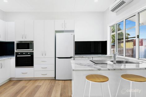 143 Elphinstone St, Berserker, QLD 4701