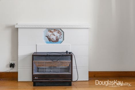 Property photo of 21 Lodden Street Sunshine North VIC 3020