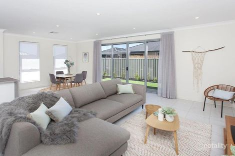 Property photo of 2 Wyong Road O'Sullivan Beach SA 5166