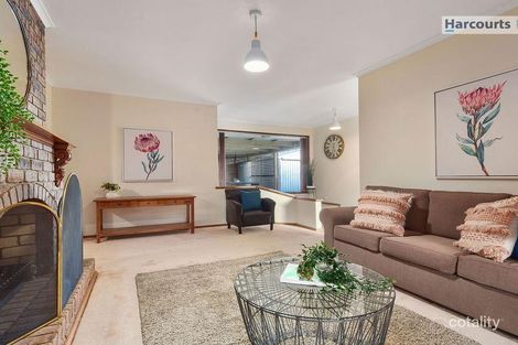 Property photo of 28 Zeevalk Avenue Hallett Cove SA 5158