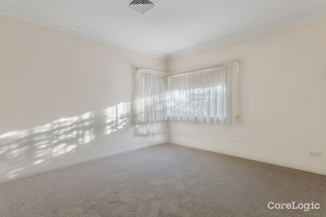 Property photo of 2 Quinan Parade Shepparton VIC 3630