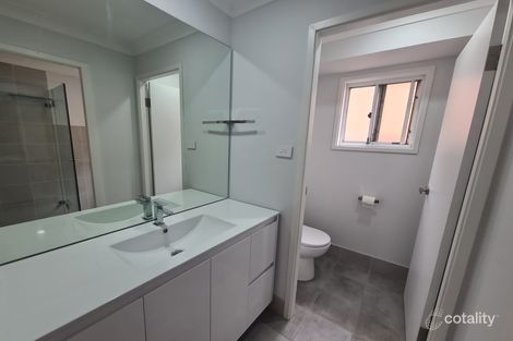 Property photo of 2 Junee Place Bossley Park NSW 2176