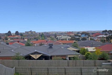 Property photo of 36 Wintersun Road Berwick VIC 3806