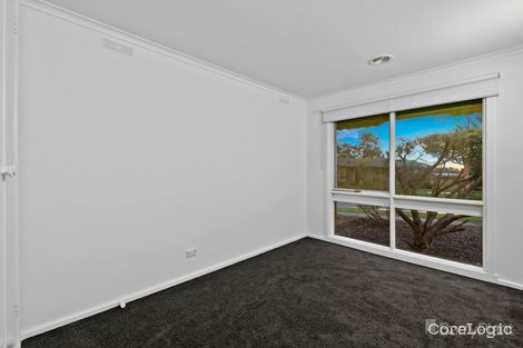 Property photo of 21 Johnson Avenue Drouin VIC 3818