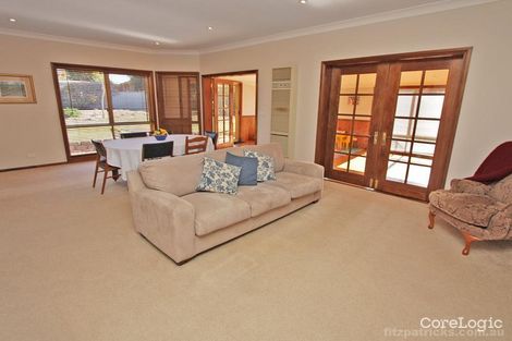 Property photo of 2 Shiralee Place Estella NSW 2650