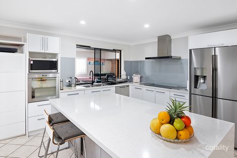 15 Natalie St, Richlands, QLD 4077