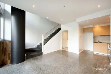 Property photo of 3/2 Edinburgh Avenue City ACT 2601