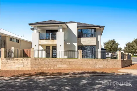 Property photo of 2 Nautical Pass Dawesville WA 6211