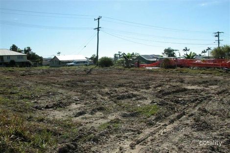 9 Cook St, Tully, QLD 4854