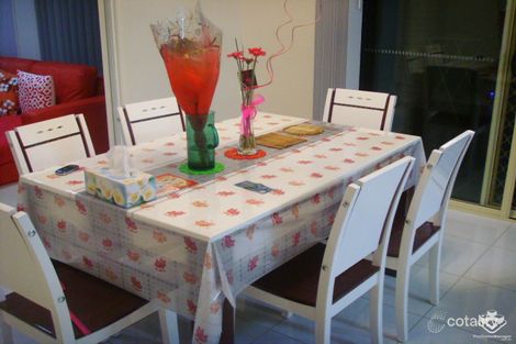 Property photo of 76 Rockfield Road Doolandella QLD 4077