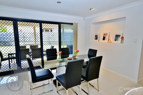 Property photo of 5 Camphor Laurel Court McDowall QLD 4053