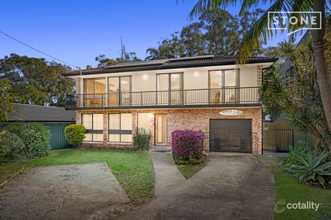 16 Elizabeth Bay Dr, Lake Munmorah, NSW 2259