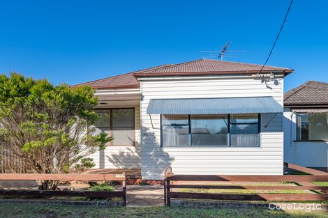 Property photo of 132 Roxburgh Street Stockton NSW 2295