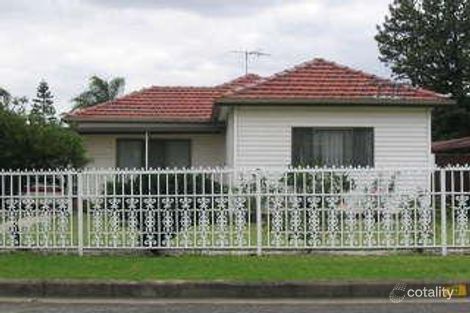 18 Percy St, Fairfield Heights, NSW 2165