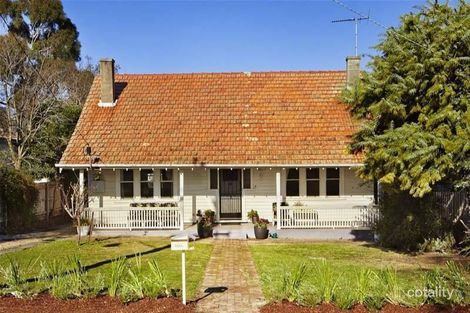 28 Campbell Gr, Hawthorn East, VIC 3123