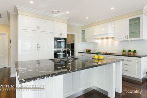 Property photo of 26 Hopetoun Circuit Deakin ACT 2600