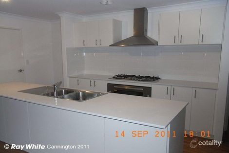 Property photo of 27 Duckbill Loop Southern River WA 6110