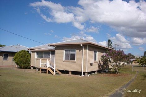 8 Churchill St, Svensson Heights, QLD 4670