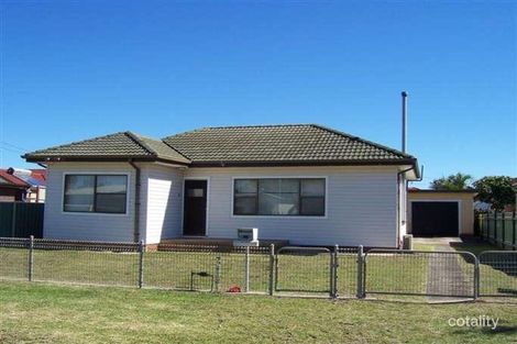 38 Waratah St, Windang, NSW 2528