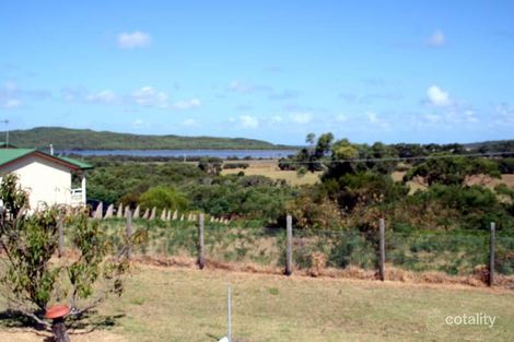 15 Iluka Ave, Ocean Beach, WA 6333