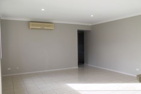 Property photo of 21 Settlement Drive Wadalba NSW 2259