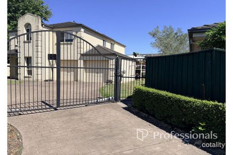 Property photo of 8 Trumble Place Rouse Hill NSW 2155
