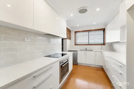 Property photo of 23 Dulwich Road Springfield NSW 2250