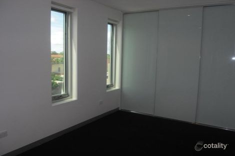 Property photo of 303/96 Ormond Road Elwood VIC 3184