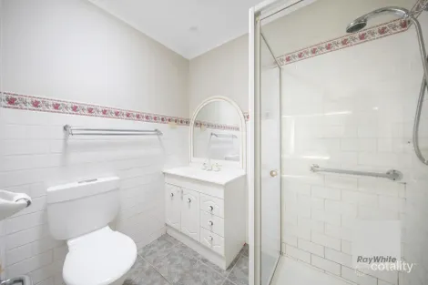Property photo of 9 Pinecone Court Werribee VIC 3030