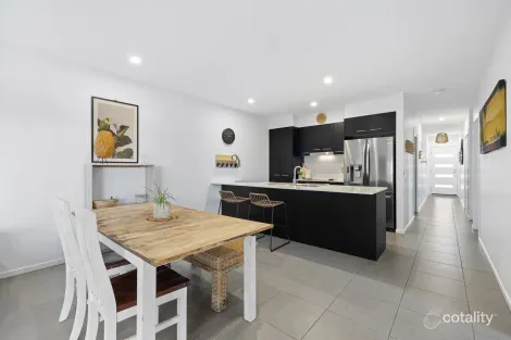 Property photo of 45 Adelaide Circuit Baringa QLD 4551