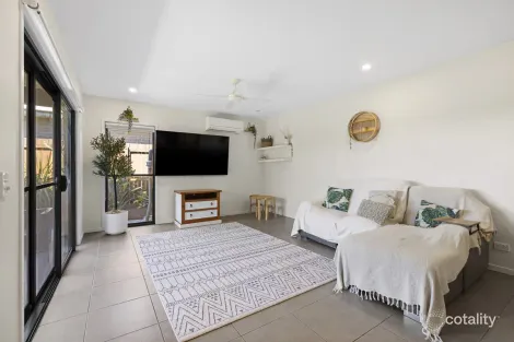 Property photo of 45 Adelaide Circuit Baringa QLD 4551