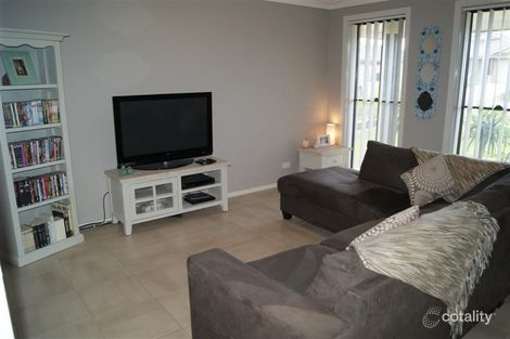 Property photo of 2/52 Wattle Ponds Road Hunterview NSW 2330