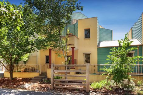 13 Reynolds Lane, Kensington, VIC 3031