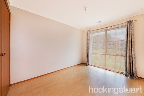 Property photo of 1 Coolabah Grove Berwick VIC 3806