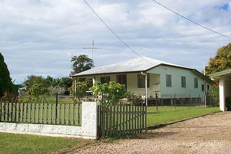 8 Mona Rd, Halifax, QLD 4850