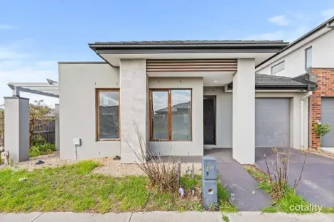 14 Bassett Ave, Wyndham Vale, VIC 3024