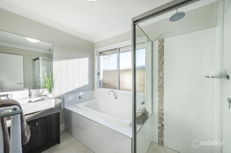 Property photo of 108 River Run Circuit Ormeau Hills QLD 4208