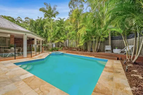 Property photo of 3 Atoli Rise Pacific Pines QLD 4211