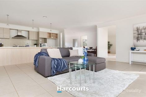 Property photo of 8 Emmett Avenue Berwick VIC 3806