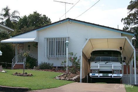 14 Justin St, Holland Park West, QLD 4121