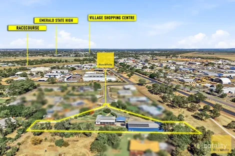 5 MARGARET PL, EMERALD, QLD 4720