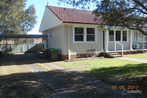 Property photo of 2/1 Punt Road Warners Bay NSW 2282