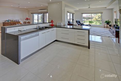 Property photo of 97 Gatehouse Drive Eastwood VIC 3875