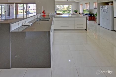 Property photo of 97 Gatehouse Drive Eastwood VIC 3875