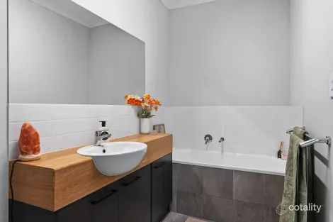 Property photo of 50 Mills Avenue Lightsview SA 5085