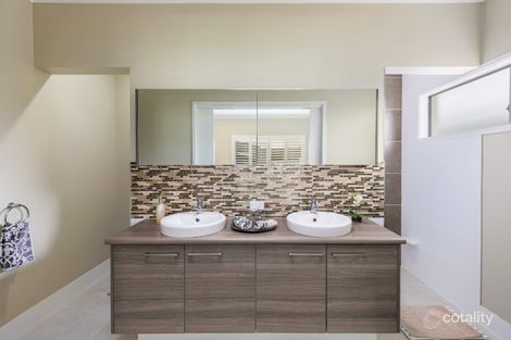 Property photo of 5 Ivory Circuit Sapphire Beach NSW 2450