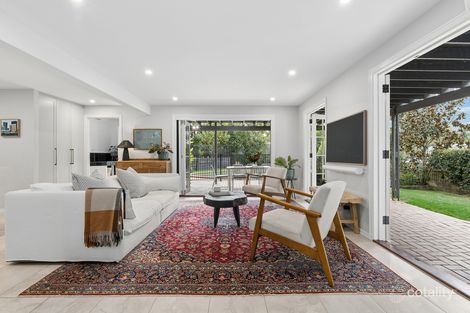 Property photo of 25 The Drive Bardon QLD 4065
